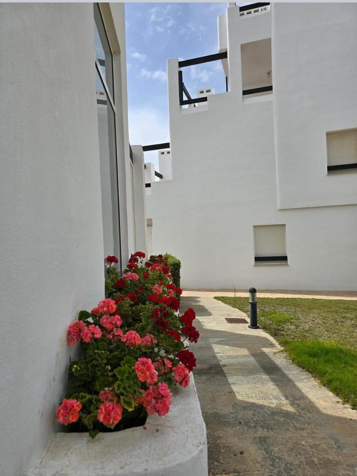 Vista Al Golf Apartment Roldan Ngoại thất bức ảnh