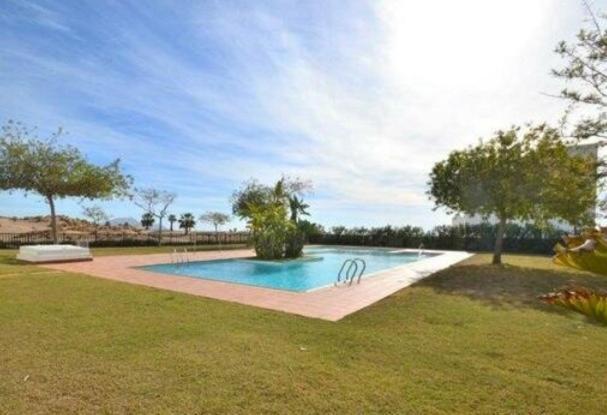 Vista Al Golf Apartment Roldan Ngoại thất bức ảnh